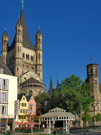 Foto Groß St Martin hinter Fischmarkt - Köln