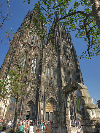 Foto Westfassade des Kölner Doms