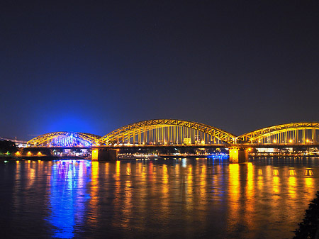 Fotos Hohenzollernbrücke | Köln