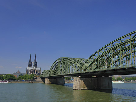 Fotos Hohenzollernbrücke am Kölner Dom | Köln