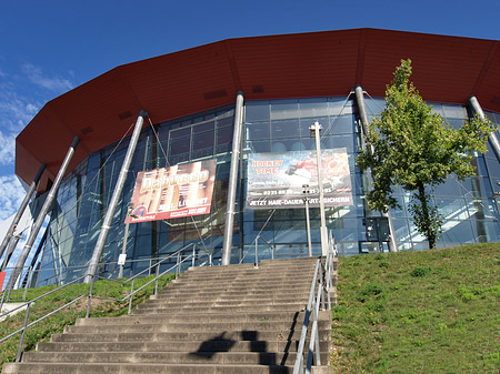 Kölnarena auf der Treppe Fotos