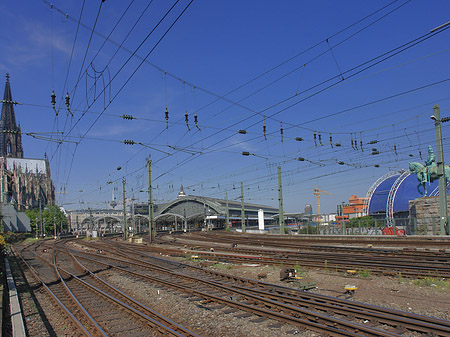 Fotos Hauptbahnhof neben dem Kölner Dom