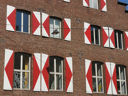 Fenster des Kölnischen Stadtmuseums Foto 