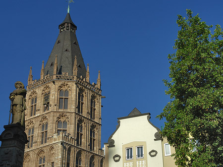 Fotos Platzjabeck vor dem Rathausturm