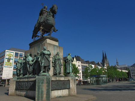 Foto Reiterstandbild - Köln