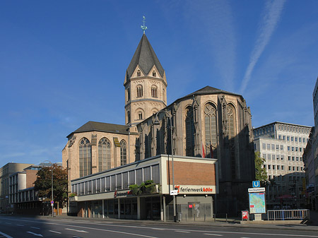 Foto St Andreas mit Komödienstraße - Köln