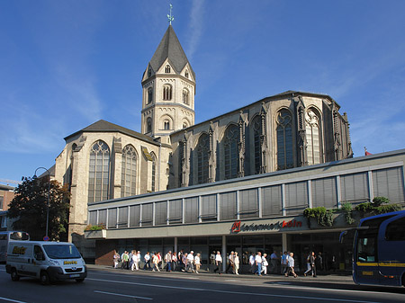 St Andreas mit Komödienstraße Fotos